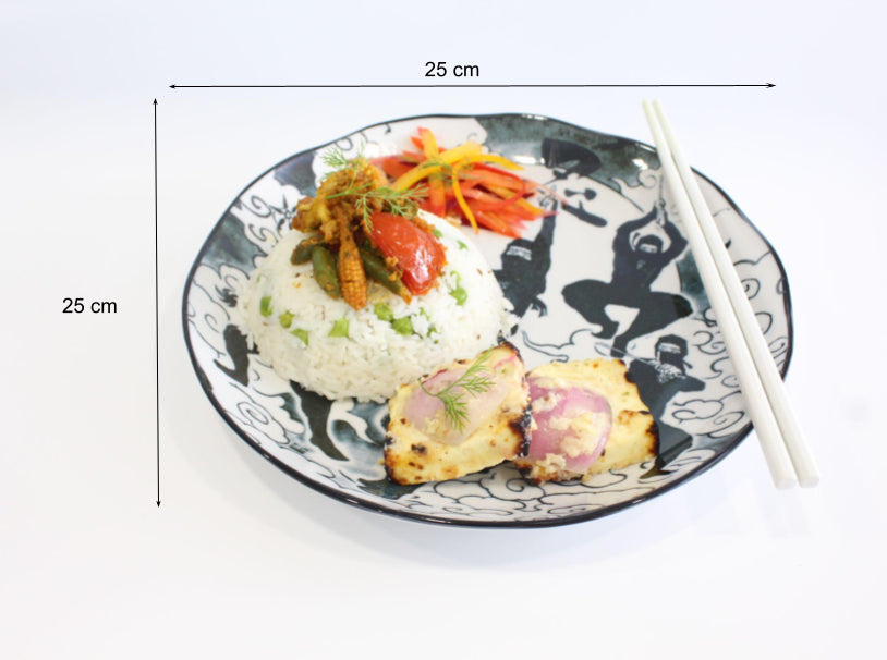 Black & white Ninja Dining plate with dimension tags